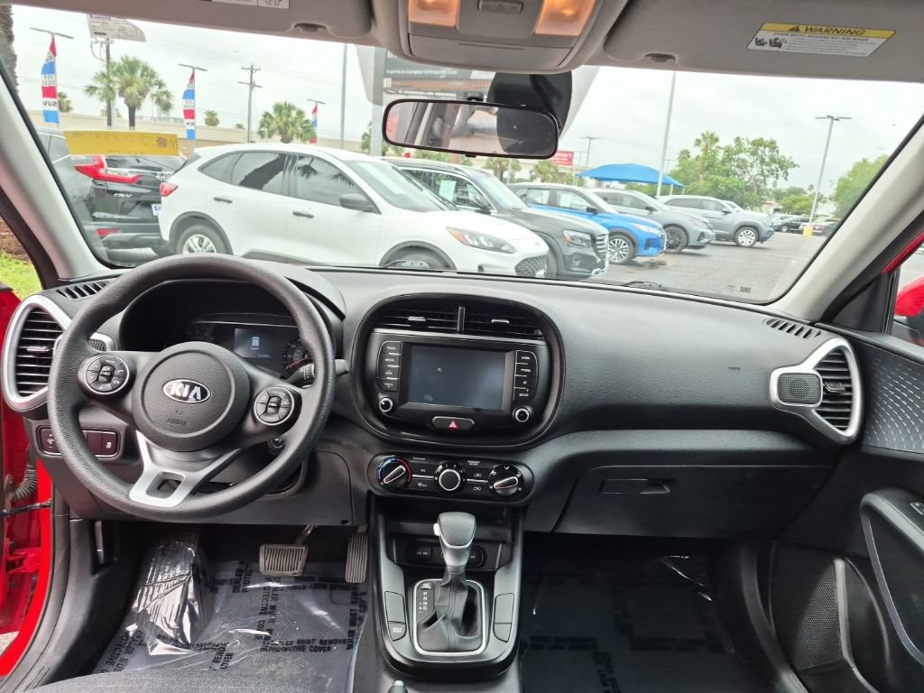 Used 2021 Kia Soul S FWD image 13
