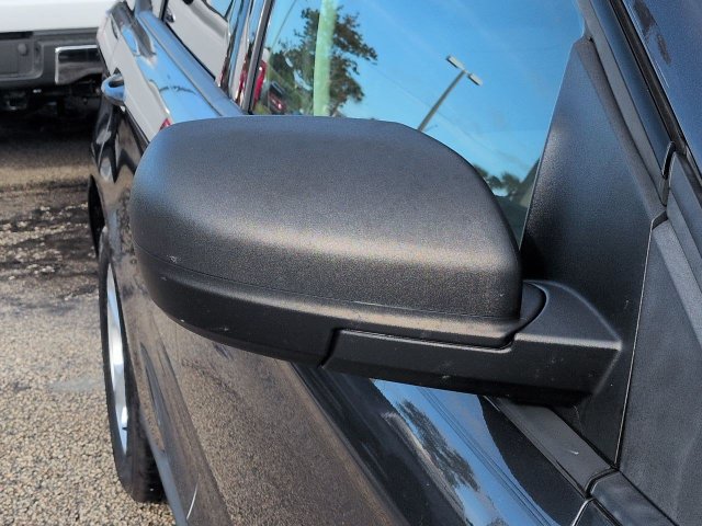 Certified 2020 Ford Edge SE FWD image 12