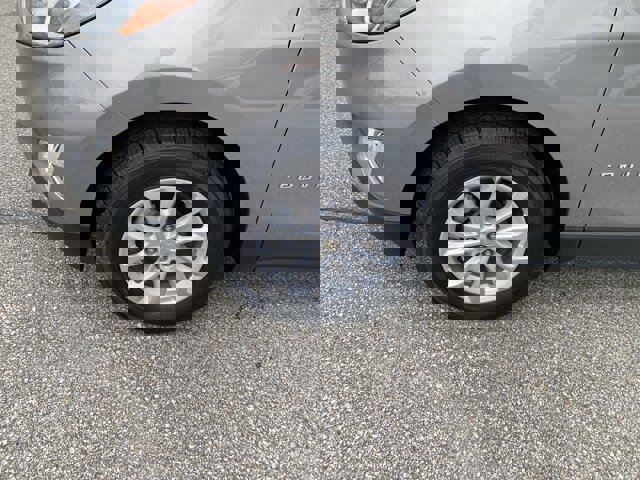 Used 2019 Chevrolet Equinox LT AWD/4WD image 10