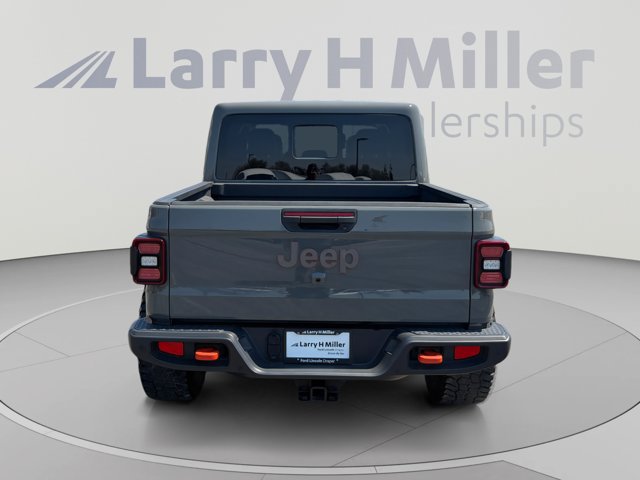 Used 2020 Jeep Gladiator Mojave AWD/4WD image 4