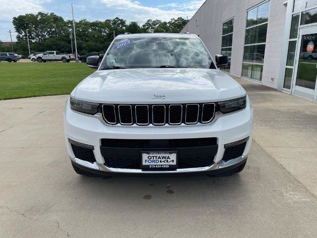 Used 2023 Jeep Grand Cherokee L Limited AWD/4WD image 3