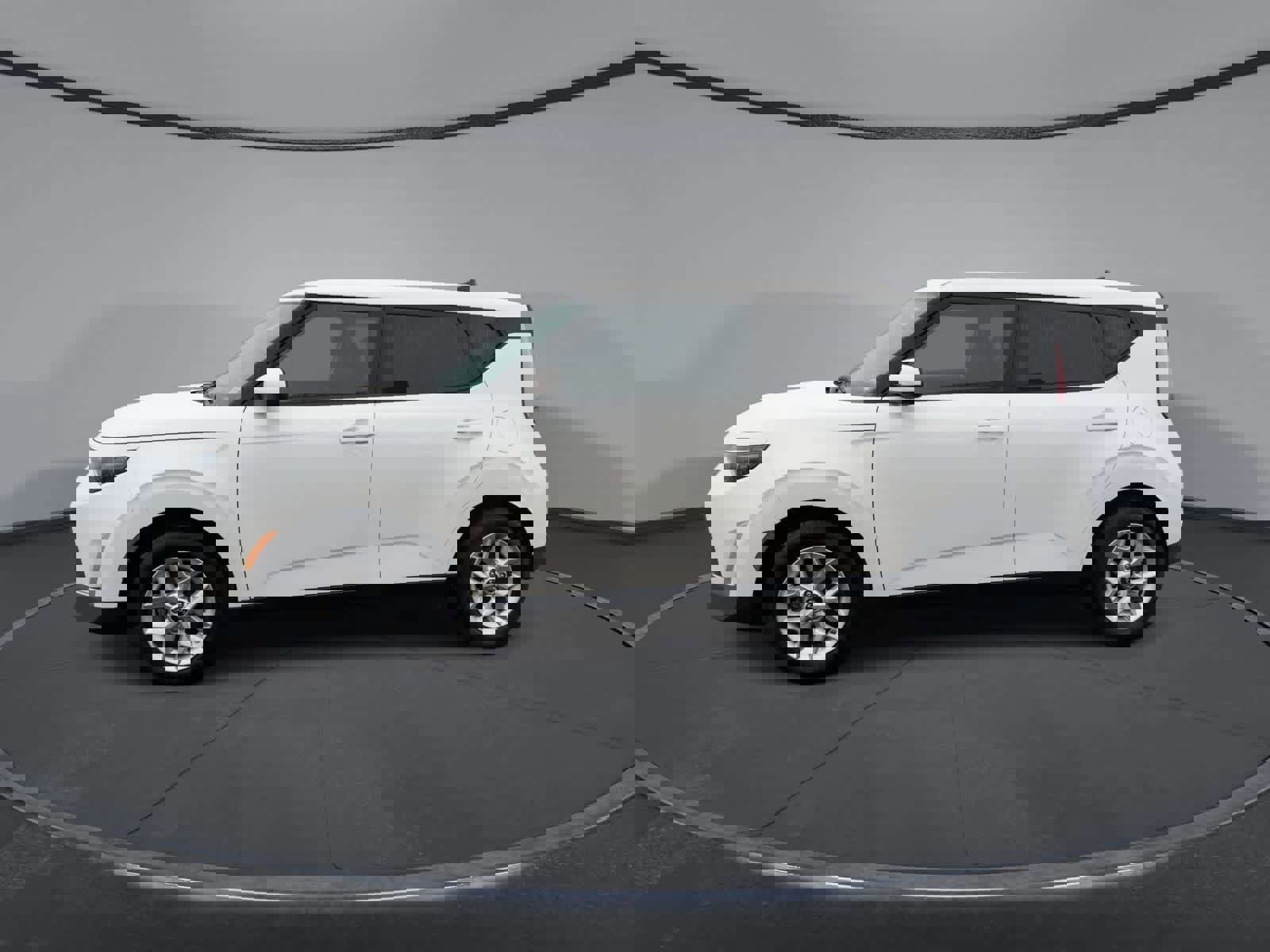 Used 2023 Kia Soul LX w/ LX Technology Package image 7