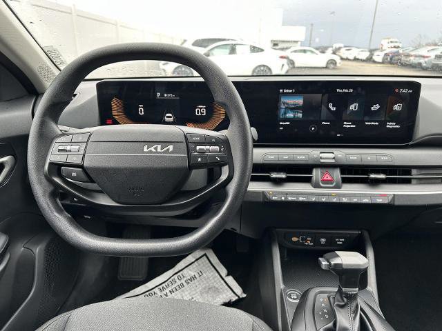 Used 2025 Kia K4 image 19