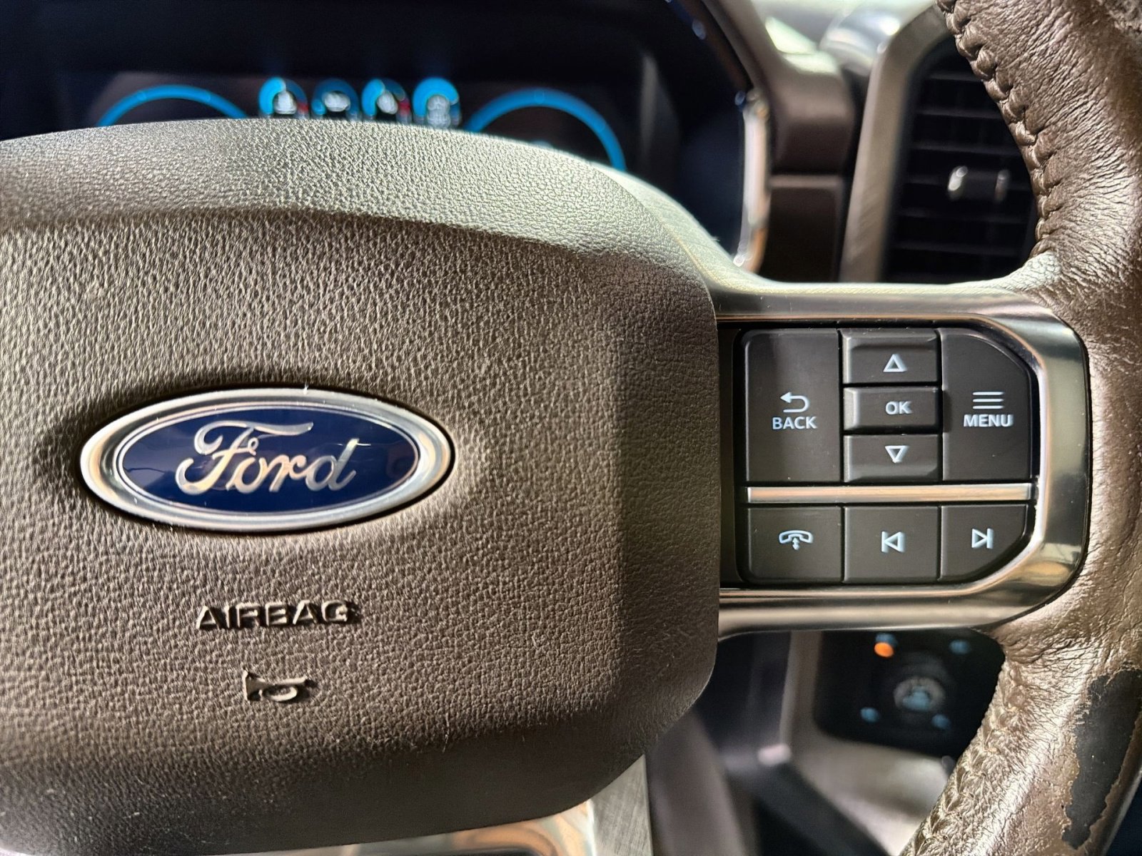 Certified 2021 Ford F150 King Ranch w/ Equipment Group 601A High AWD/4WD image 36