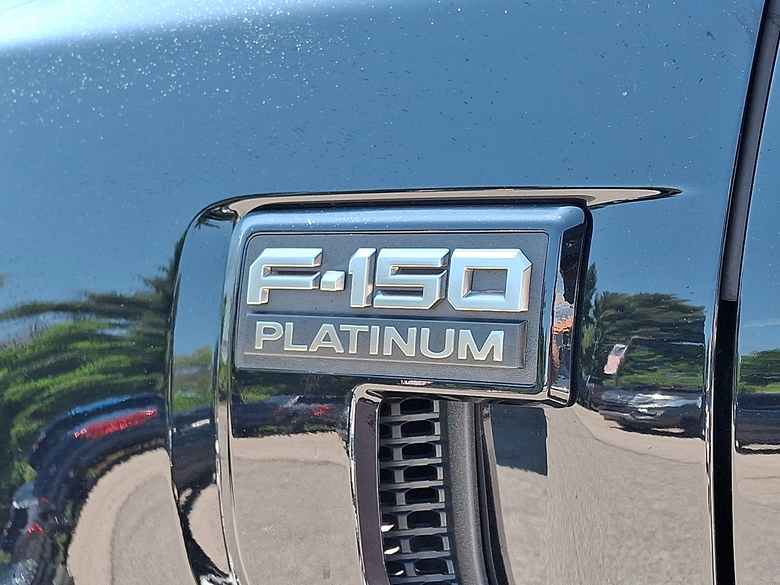 Certified 2024 Ford F150 Platinum w/ Equipment Group 702A High AWD/4WD image 34