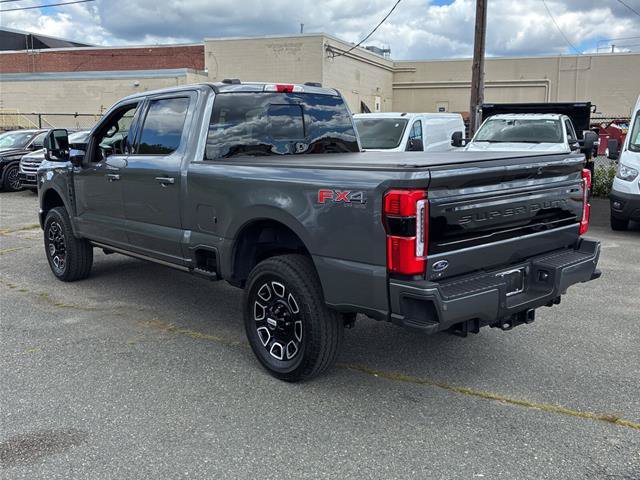 Certified 2025 Ford F350 Platinum w/ FX4 Off-Road Package AWD/4WD image 23