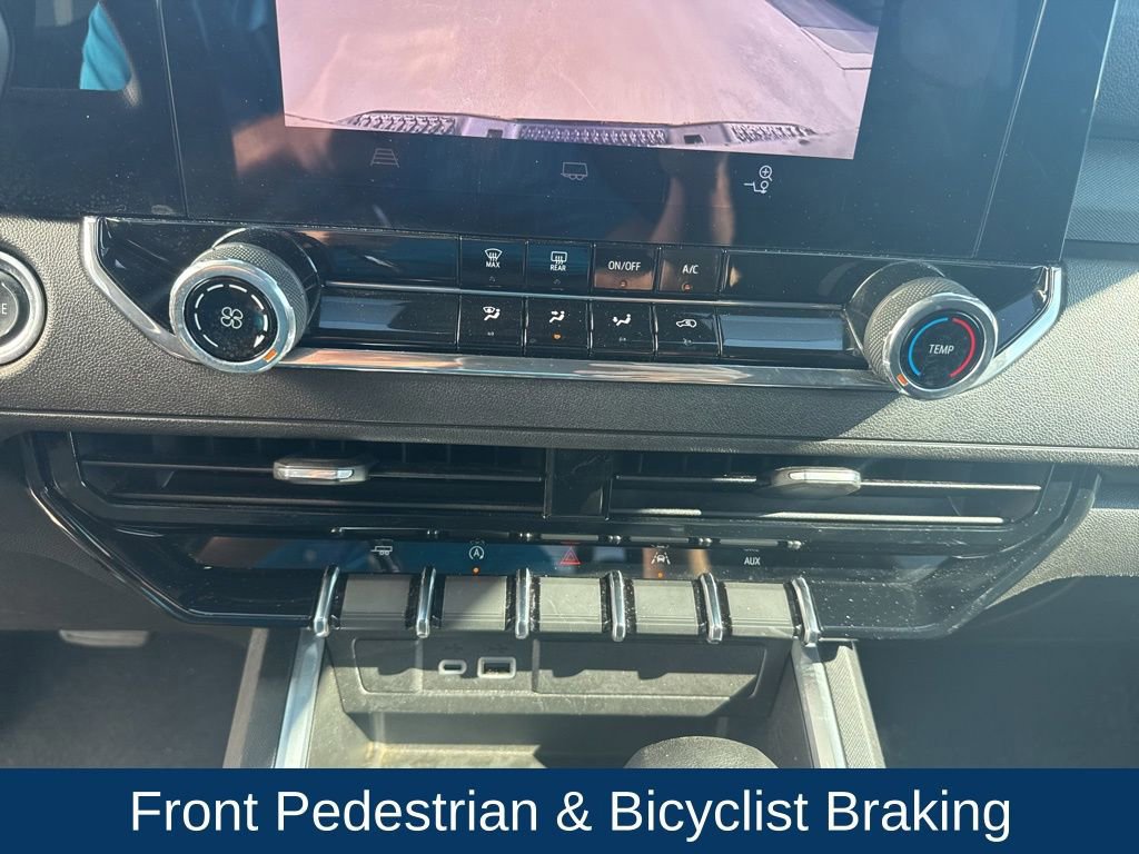 Used 2025 Chevrolet Colorado W/T w/ Advanced Trailering Package image 21