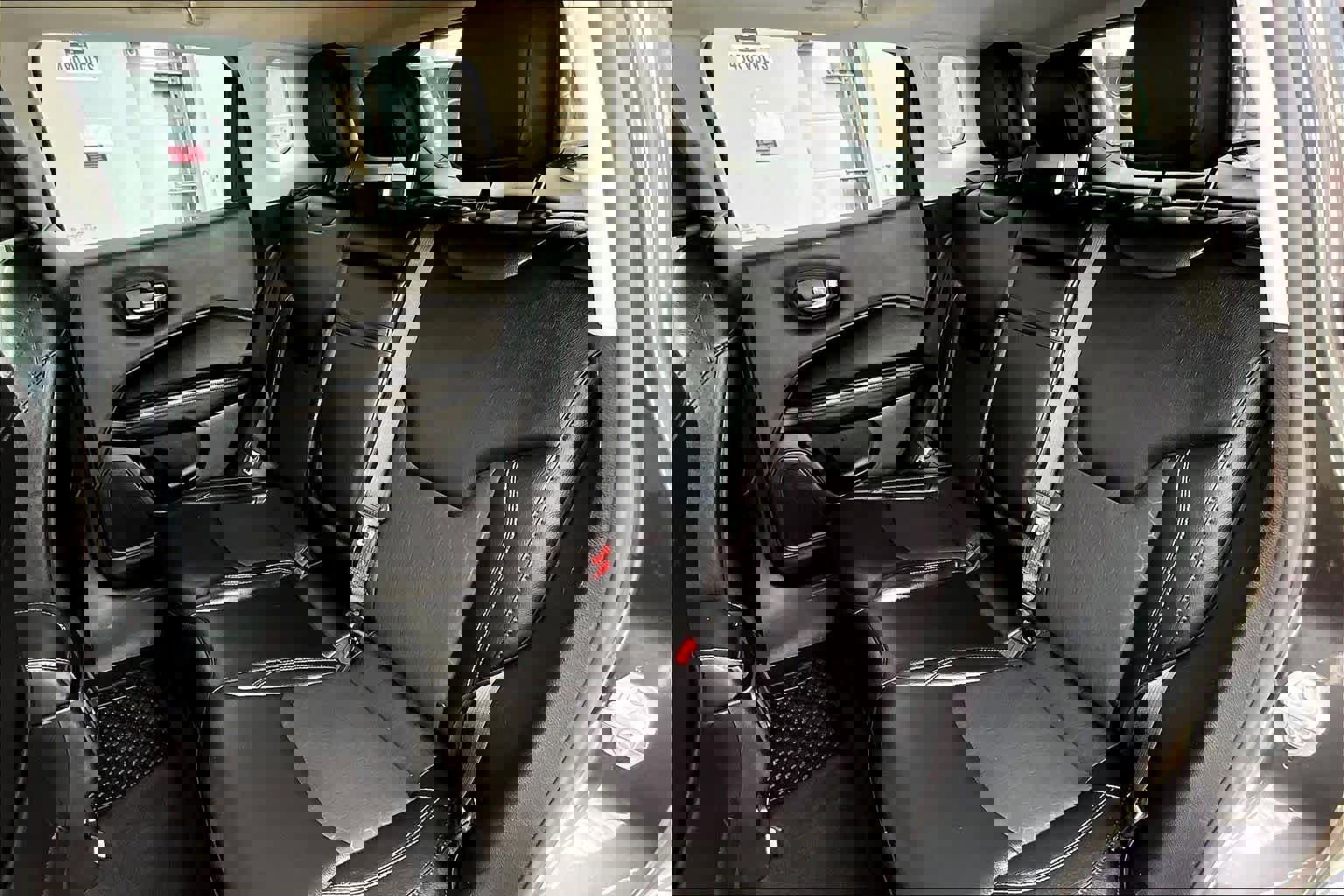 Used 2018 Jeep Compass Latitude w/ Popular Equipment Group image 23