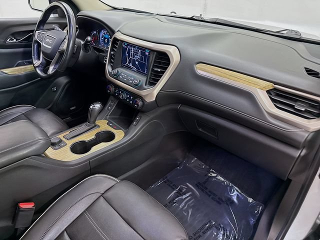 Used 2019 GMC Acadia Denali w/ Technology Package FWD image 32