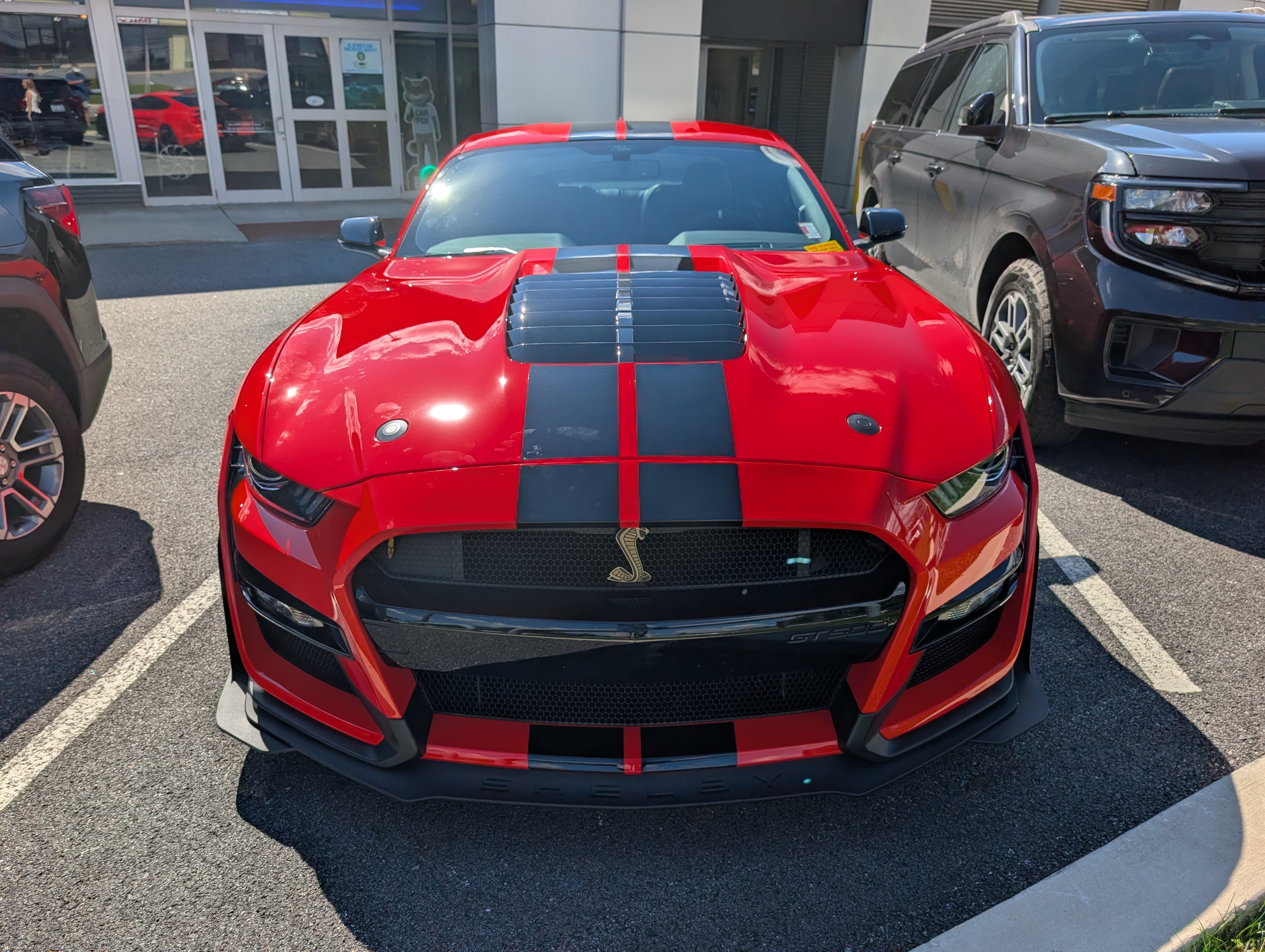 Certified 2022 Ford Mustang Shelby GT500 w/ Technology Package RWD image 10