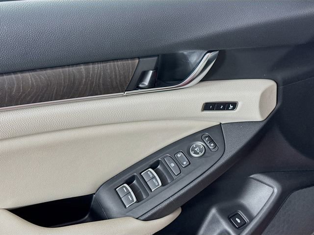 Used 2021 Honda Accord Touring image 21