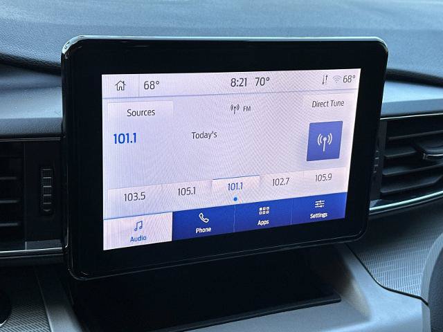 Certified 2024 Ford Explorer XLT w/ Equipment Group 202A RWD image 18