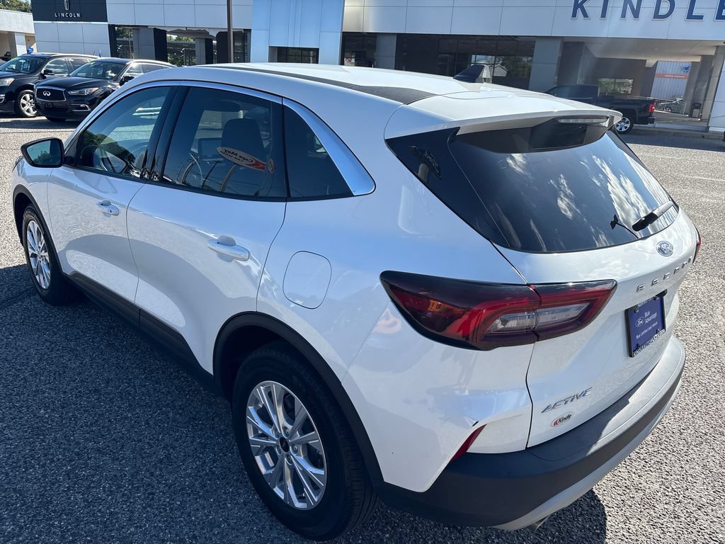 Certified 2023 Ford Escape Active FWD image 27