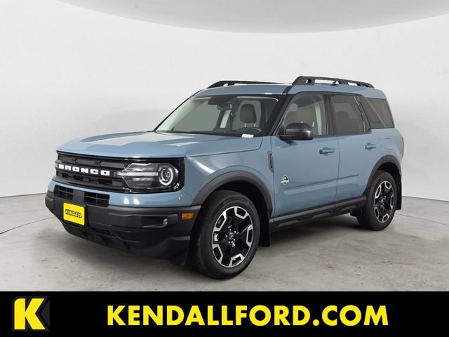 Certified 2023 Ford Bronco Sport Outer Banks w/ Tech Package AWD/4WD image 1