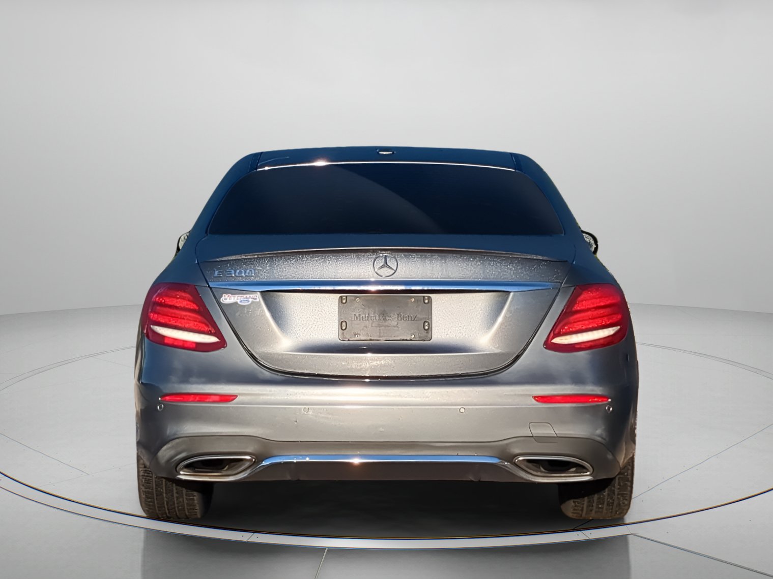 Used 2017 Mercedes-Benz E 300 image 41