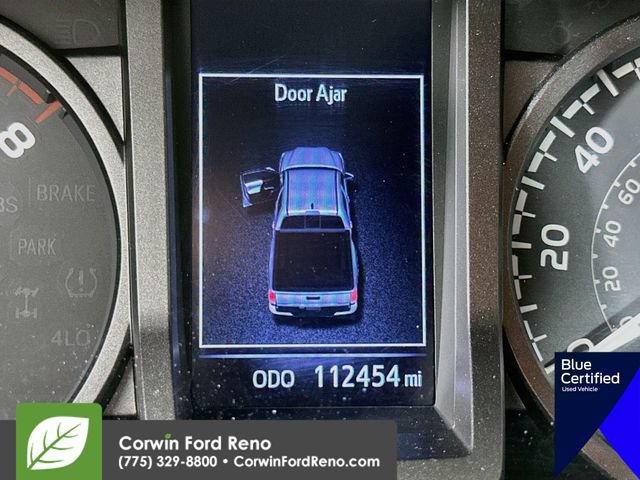 Used 2017 Toyota Tacoma TRD Sport AWD/4WD image 16