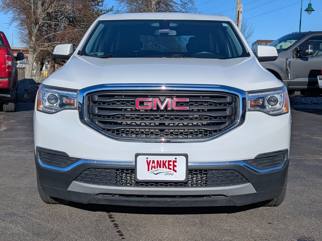 Used 2019 GMC Acadia SLE image 7