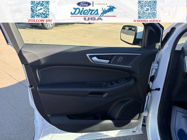 Certified 2024 Ford Edge SEL w/ Convenience Package AWD/4WD image 14