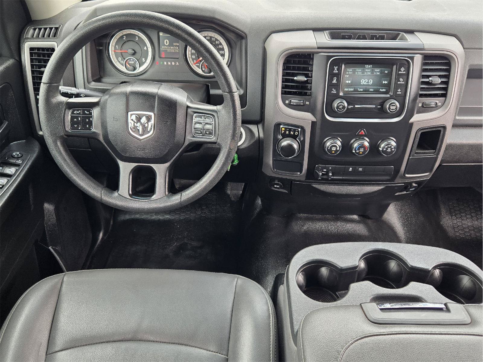 Used 2019 RAM 1500 Tradesman w/ Chrome Appearance Group RWD image 24
