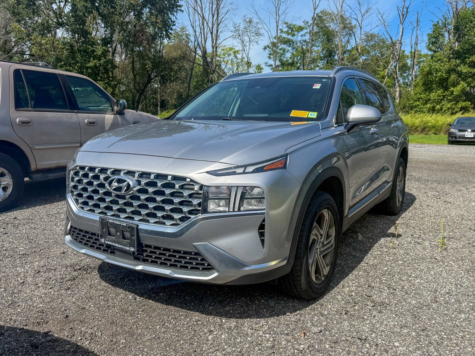 Used 2022 Hyundai Santa Fe SEL w/ Cargo Package AWD/4WD image 2