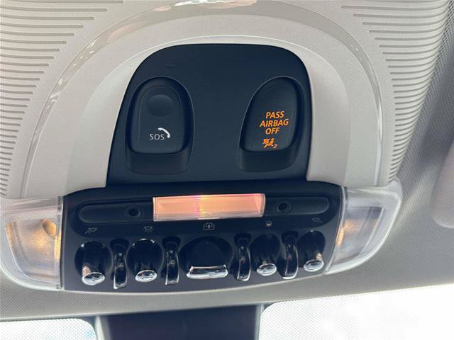 Used 2020 MINI Cooper 4-Door Hardtop FWD image 28