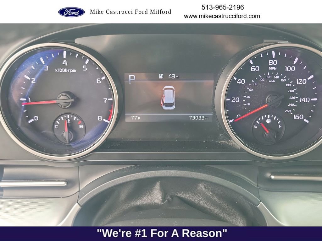 Used 2023 Kia Carnival LX FWD image 13