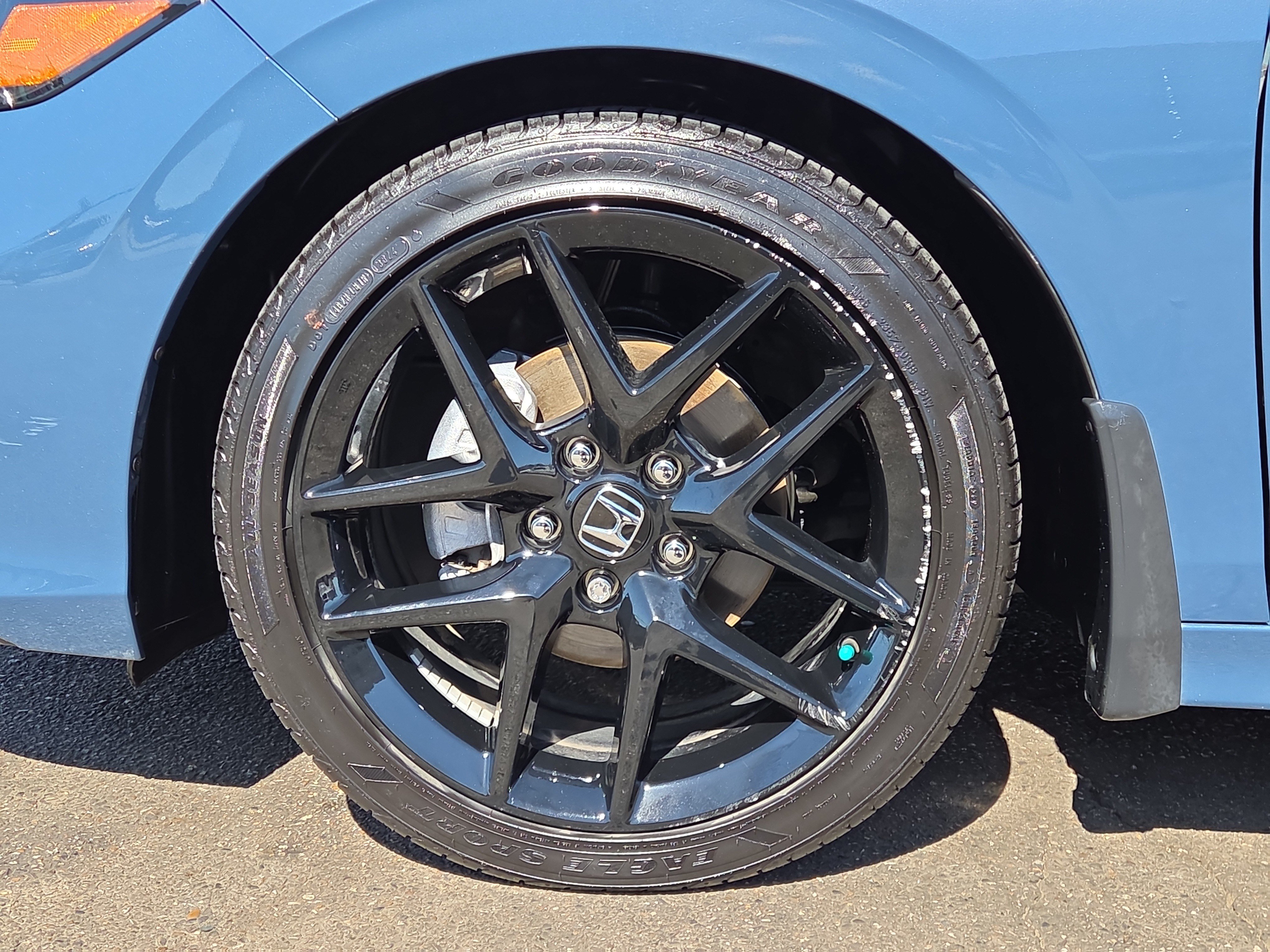 Used 2025 Honda Civic Sport image 9