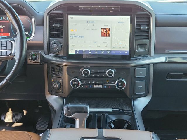 Certified 2021 Ford F150 Platinum w/ Equipment Group 701A High image 16