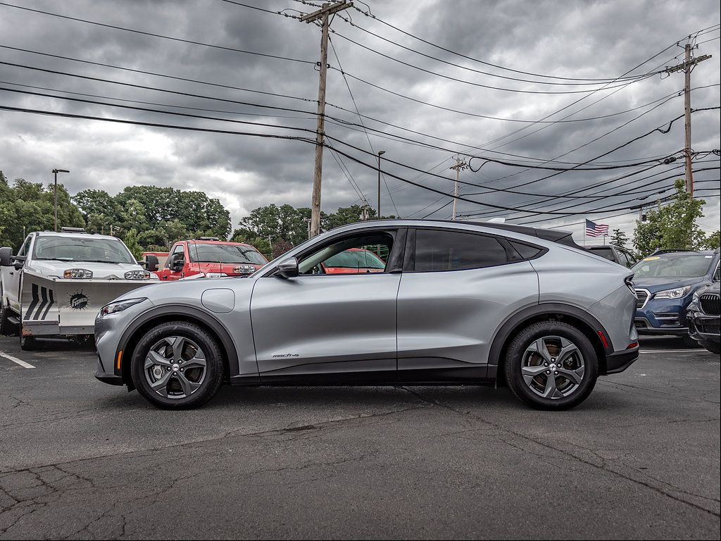 Certified 2021 Ford Mustang Mach-E Select AWD/4WD image 4