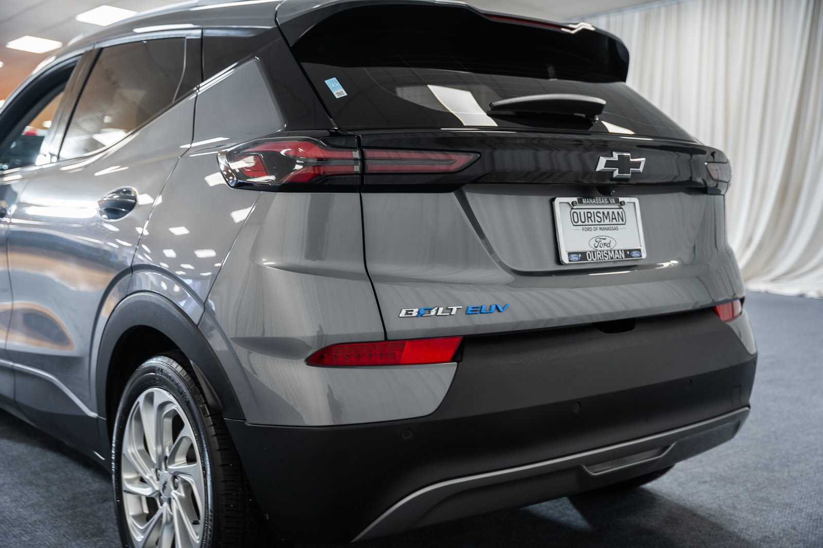 Used 2023 Chevrolet Bolt EUV LT w/ Driver Confidence Package FWD image 6