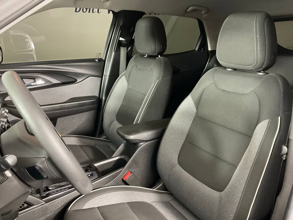 Used 2023 Chevrolet TrailBlazer LT w/ Convenience Package image 12