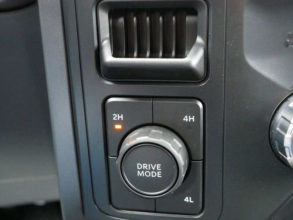 Certified 2022 Ford F150 XLT w/ Equipment Group 302A High image 24