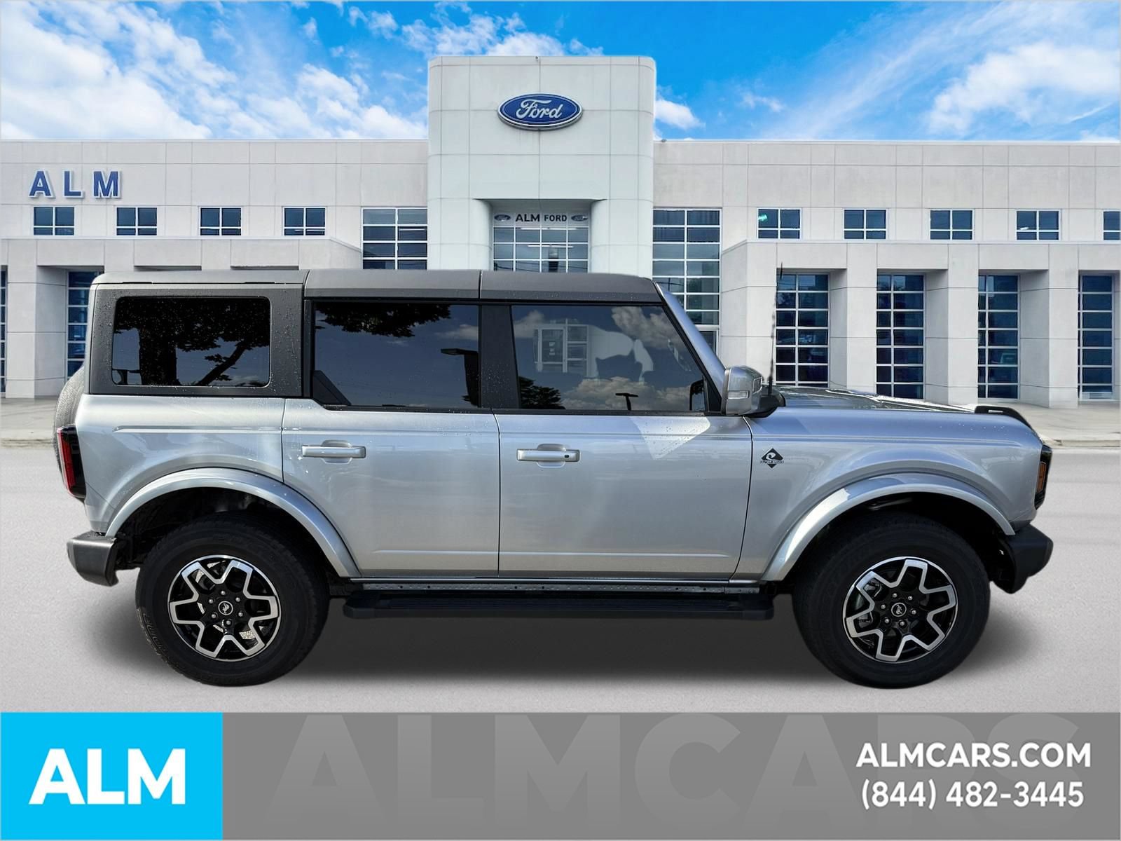 Certified 2022 Ford Bronco Outer Banks AWD/4WD image 5