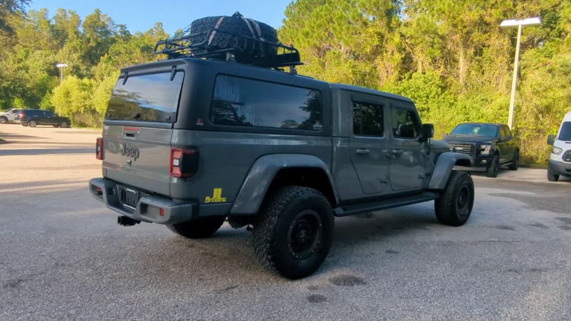 Used 2022 Jeep Gladiator Overland AWD/4WD image 28