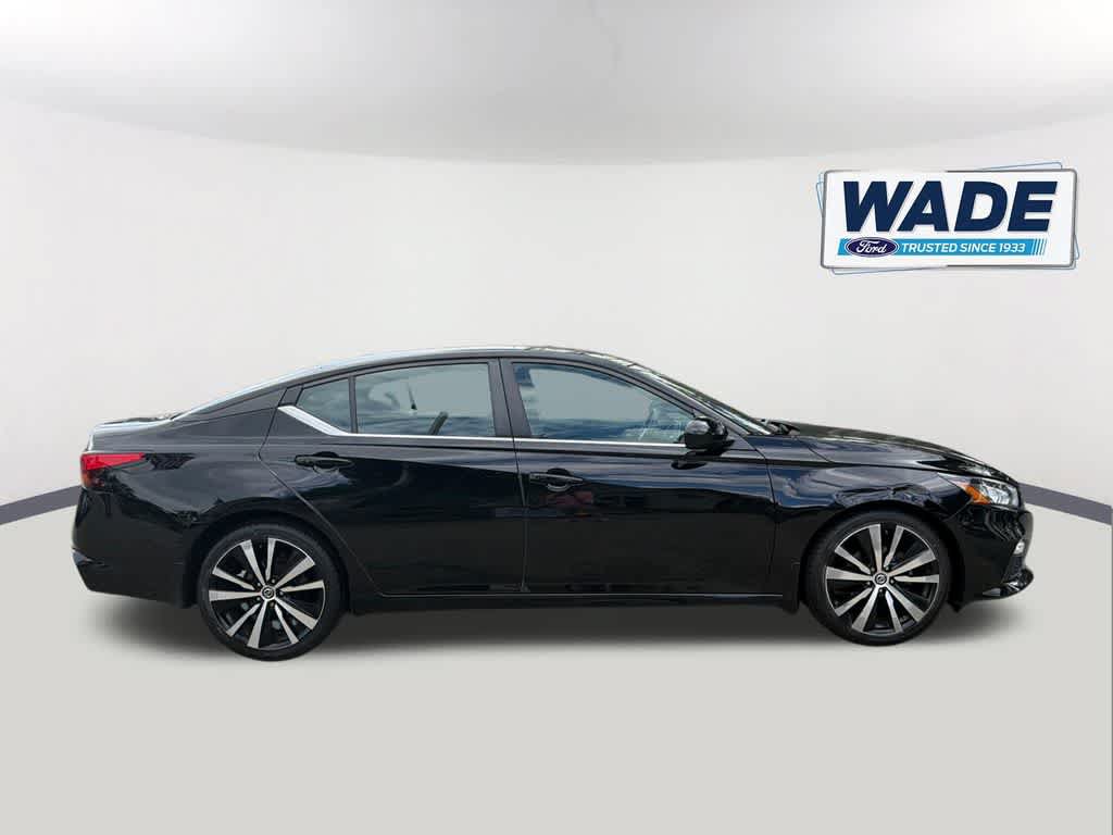 Used 2020 Nissan Altima 2.5 SR FWD image 4