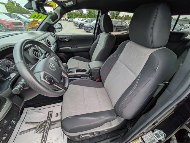 Used 2023 Toyota Tacoma TRD Sport w/ Advanced Technology Package AWD/4WD image 7