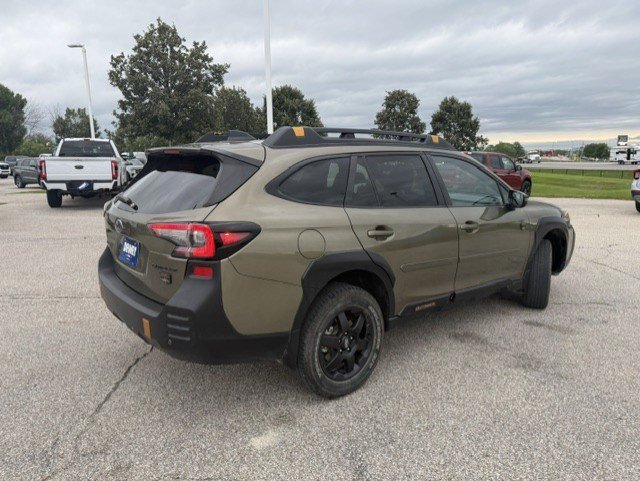 Used 2024 Subaru Outback Wilderness AWD/4WD image 9
