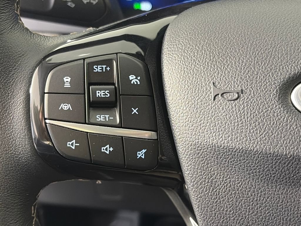 Certified 2021 Ford Escape Titanium w/ Titanium Elite Package image 16