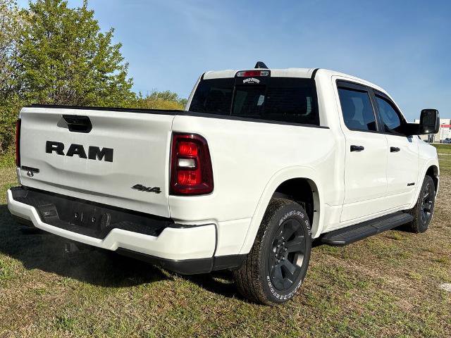 Used 2025 RAM 1500 Big Horn AWD/4WD image 3