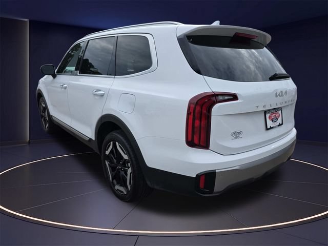 Used 2025 Kia Telluride S FWD image 6