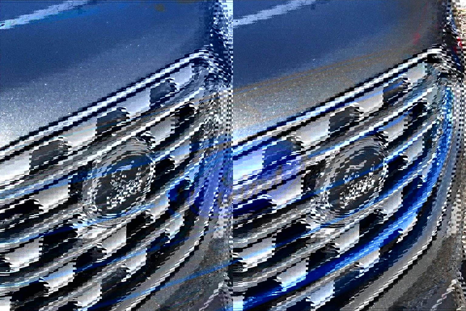 Certified 2019 Ford Edge SE image 28