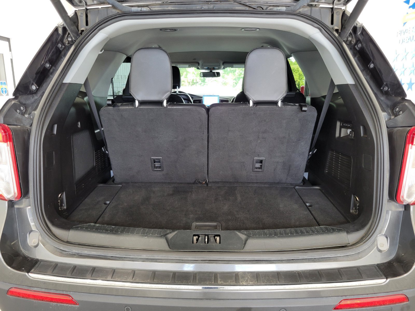 Certified 2020 Ford Explorer Limited AWD/4WD image 29