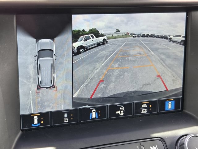 Used 2022 GMC Acadia AT4 w/ Technology Package AWD/4WD image 22