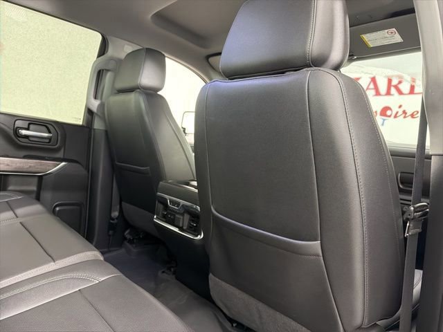 Used 2022 Chevrolet Silverado 3500 LTZ w/ LTZ Premium Package image 19