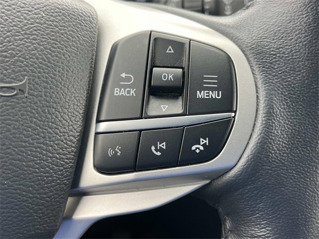 Certified 2022 Ford Explorer XLT w/ Equipment Group 202A image 33