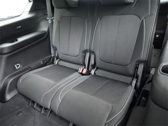 Used 2025 Jeep Grand Cherokee L Laredo w/ Luxury Tech Group I image 23