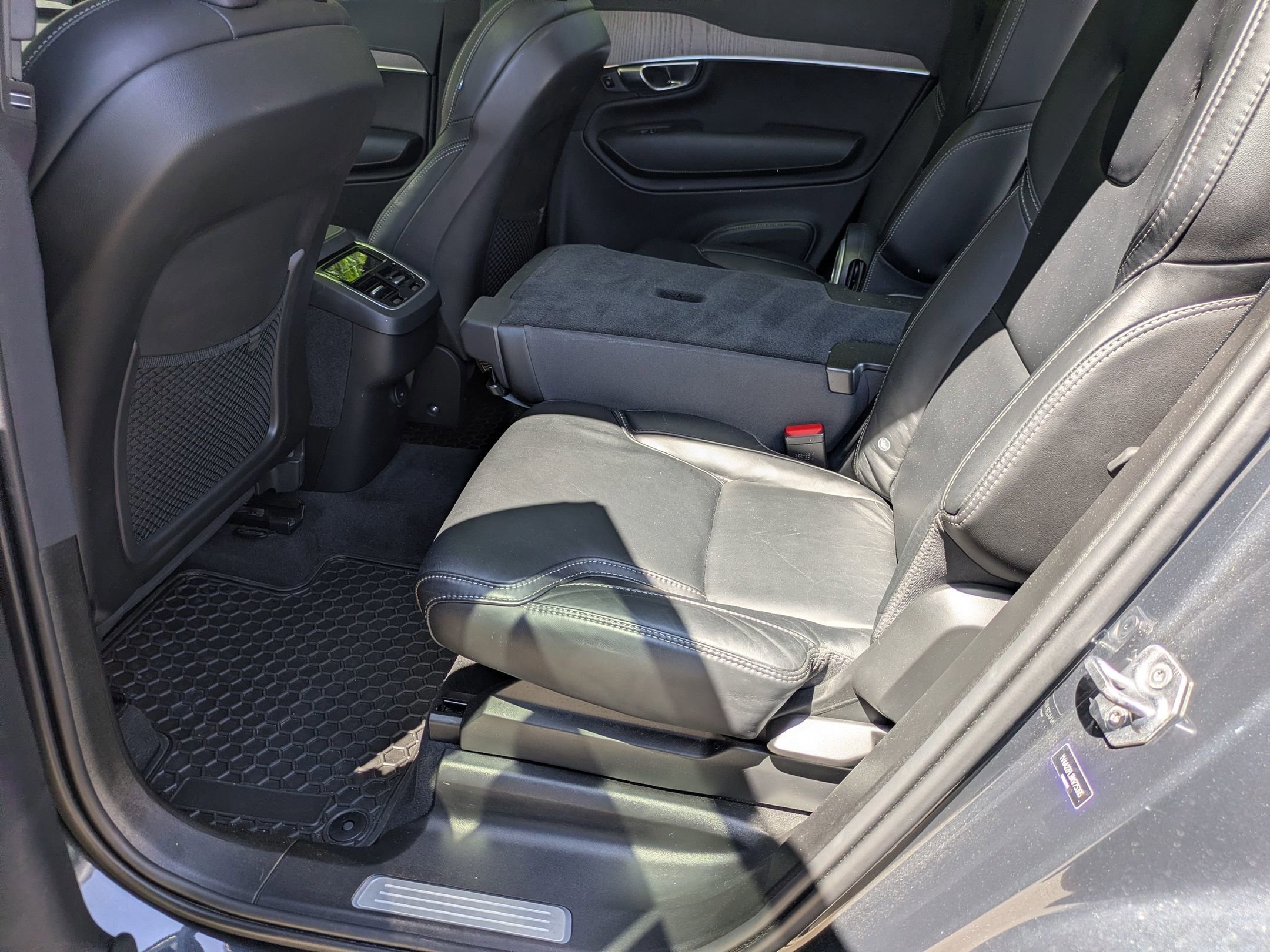 Used 2022 Volvo XC90 T6 Inscription w/ Advanced Package image 28