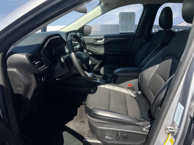 Certified 2024 Ford Escape SE FWD image 11