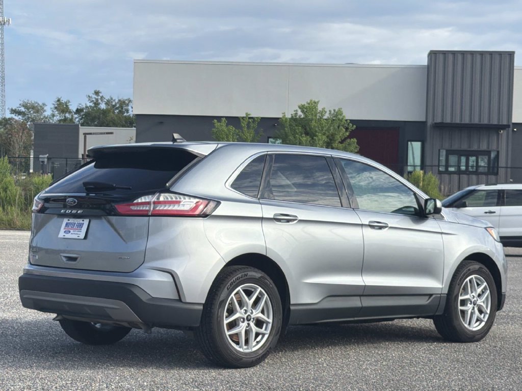 Certified 2024 Ford Edge SEL AWD/4WD image 4