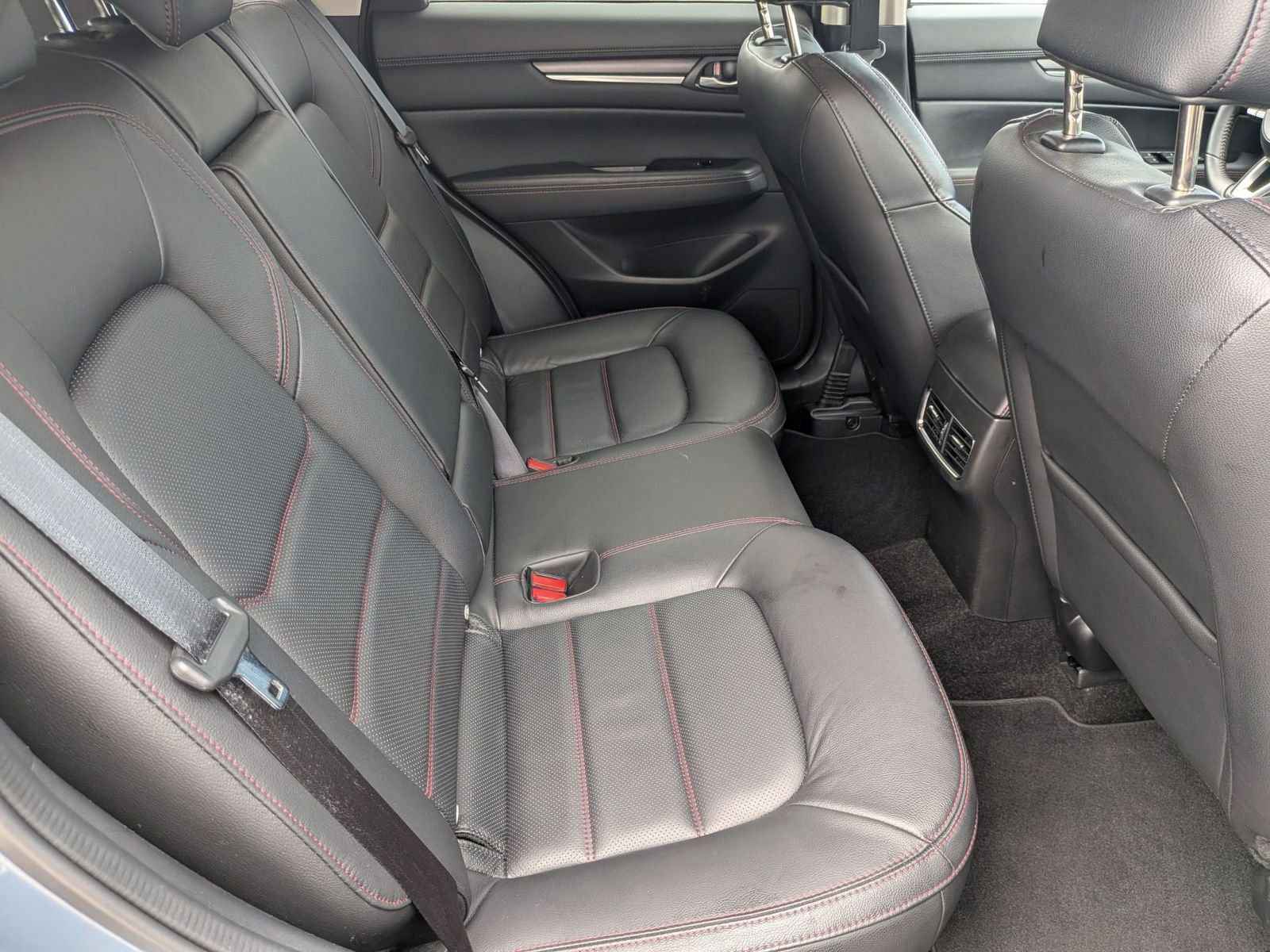Used 2025 MAZDA CX-5 Carbon Edition AWD/4WD image 31